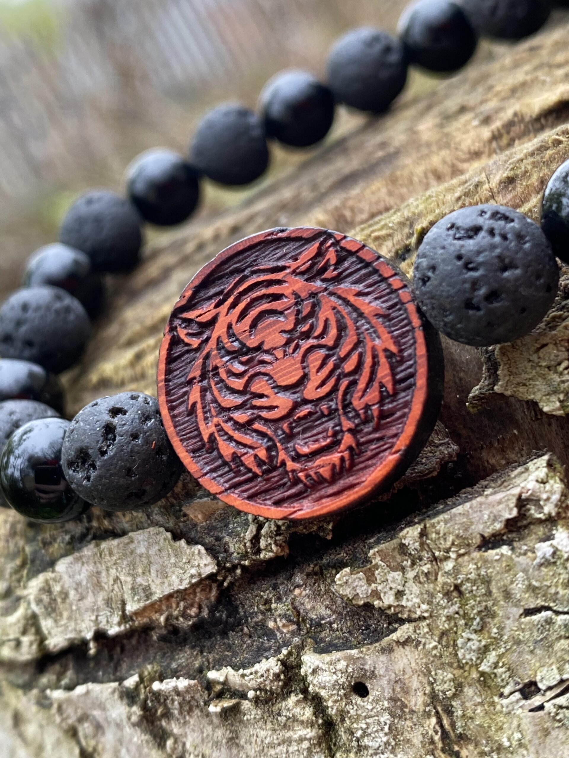 Náramek Hlava tygra - padouk, láva, onyx - Obrázek 2