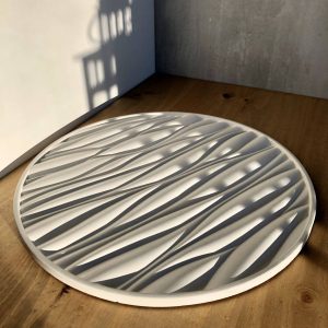 Kulatý zvlněný tác