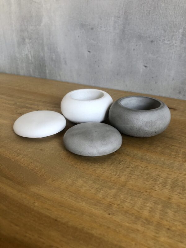 Svícen oblázkový - Obrázek 2