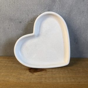 Betonový tácek Srdce