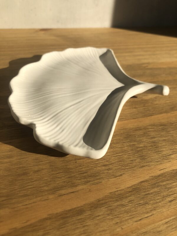 Betonový tácek Ginkgo - Obrázek 4