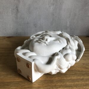 Betonová soška Medusa - Obrázek 3