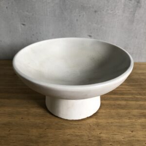 Betonová miska na nožce