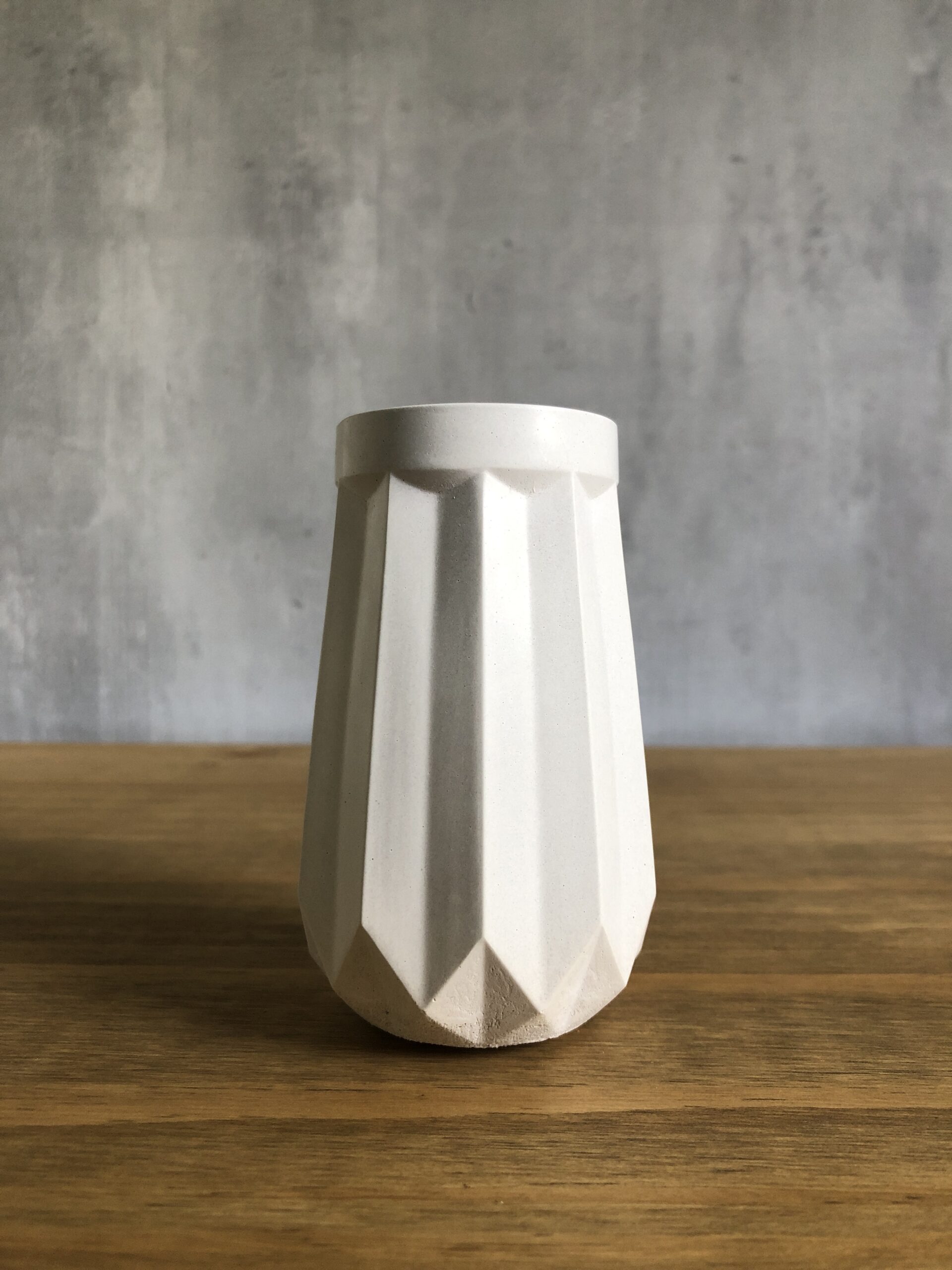 Betonová váza Krystal - Obrázek 2