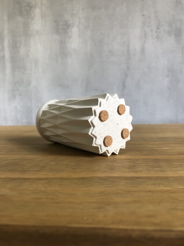 Betonová váza Emerald - Obrázek 4