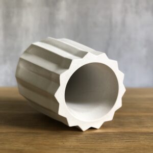 Betonová váza Diamant - Obrázek 3