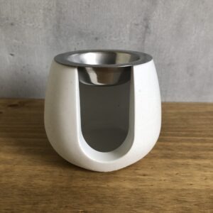 Betonová aromalampa minimalistická