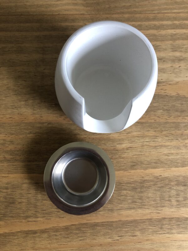 Betonová aromalampa minimalistická - Obrázek 3