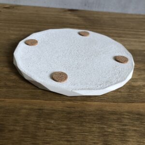 Tácky betonové s květinovým reliéfem – sada 3 ks - Obrázek 4