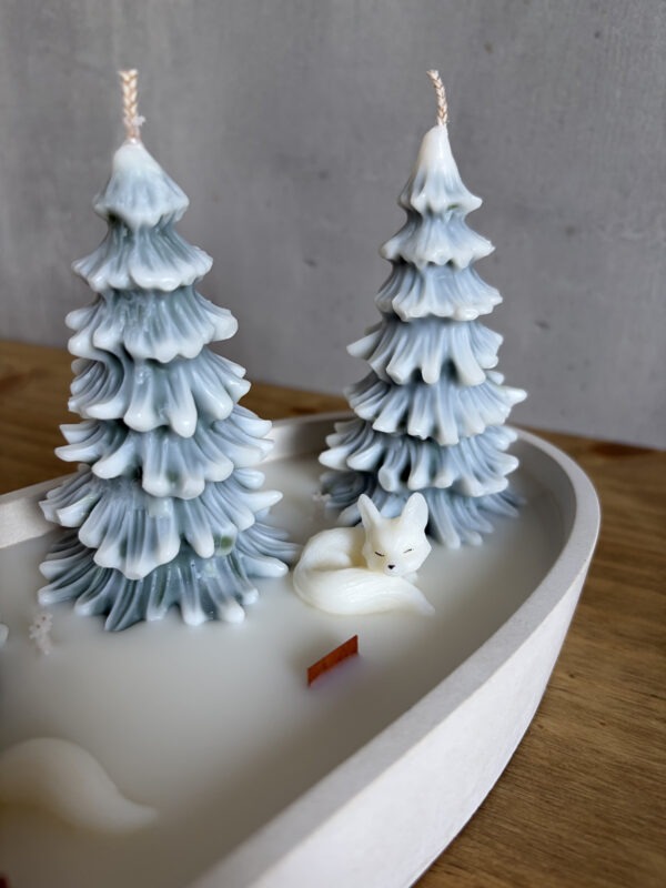 Svíčka – Lišky v zasněženém lese - Obrázek 4