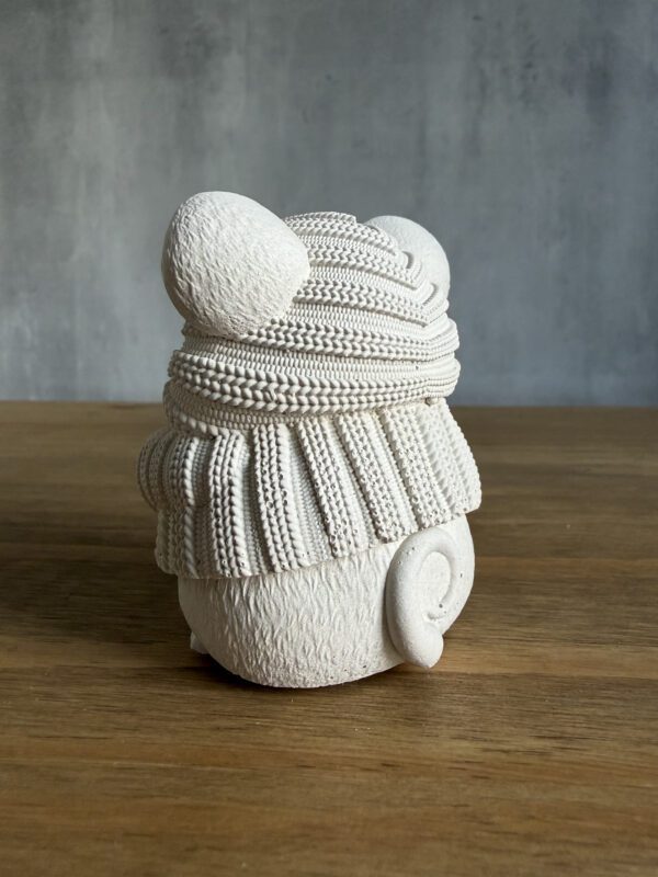 Betonová figurka – Myška ve svetru - Obrázek 5