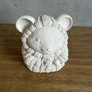 Betonová figurka – Myška ve svetru - Obrázek 2