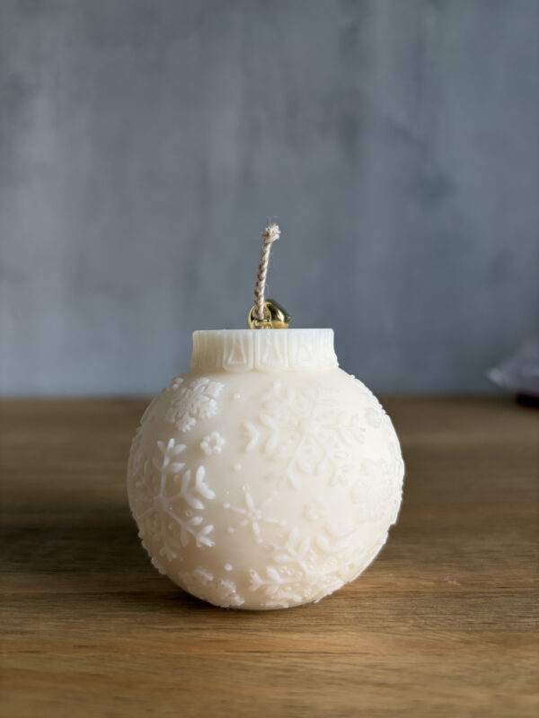 Vánoční svíčka ve tvaru baňky - Obrázek 1